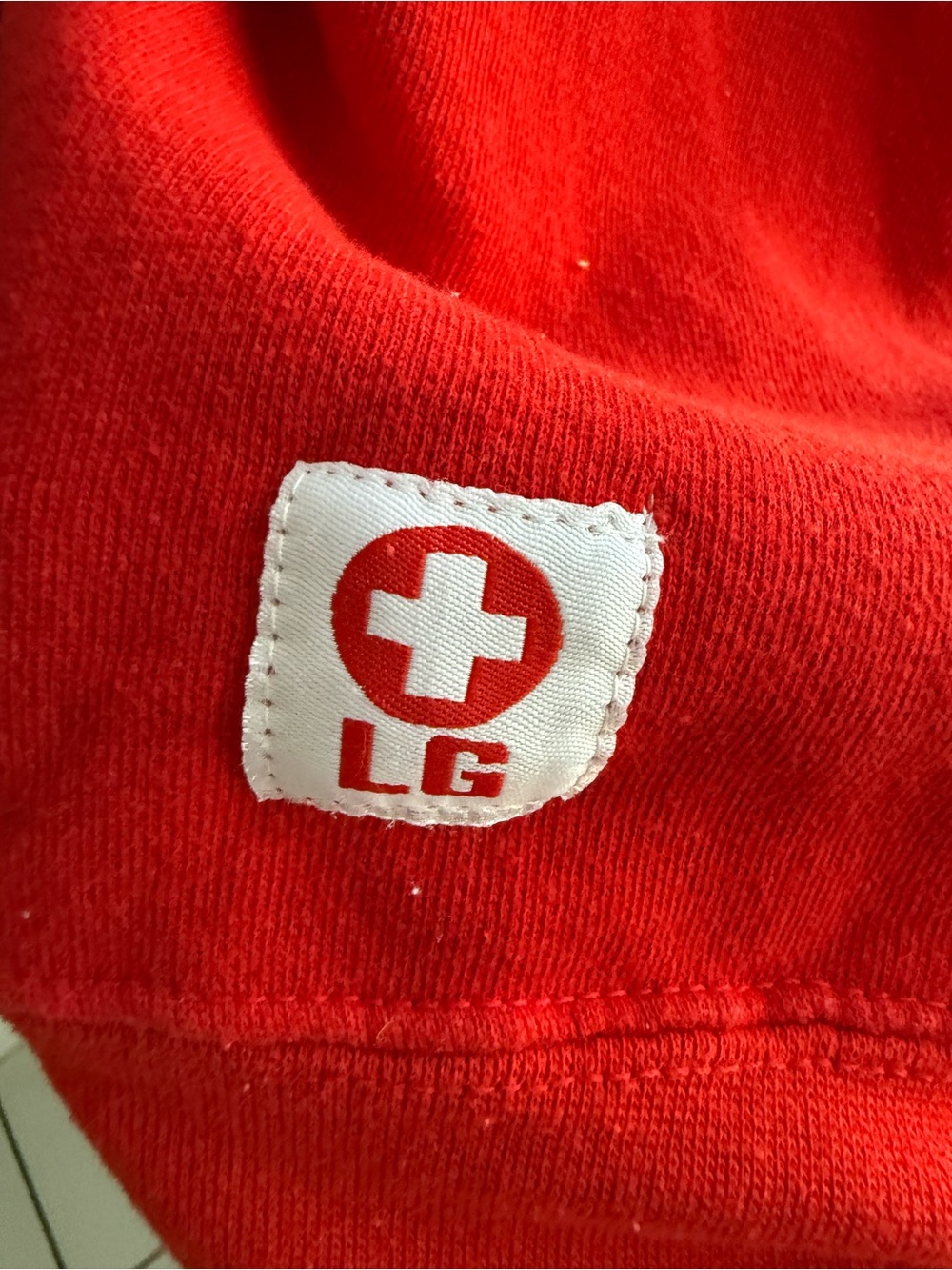 Lifeguard Red Graphic Hoodie Sweatshirt - large - Picture 4 of 8